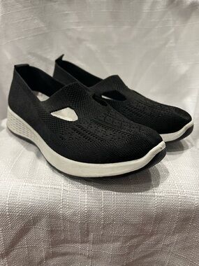 Women’s Orthopedic Walking Shoes Slip On Lightweight Flat Comfort Black Size 11